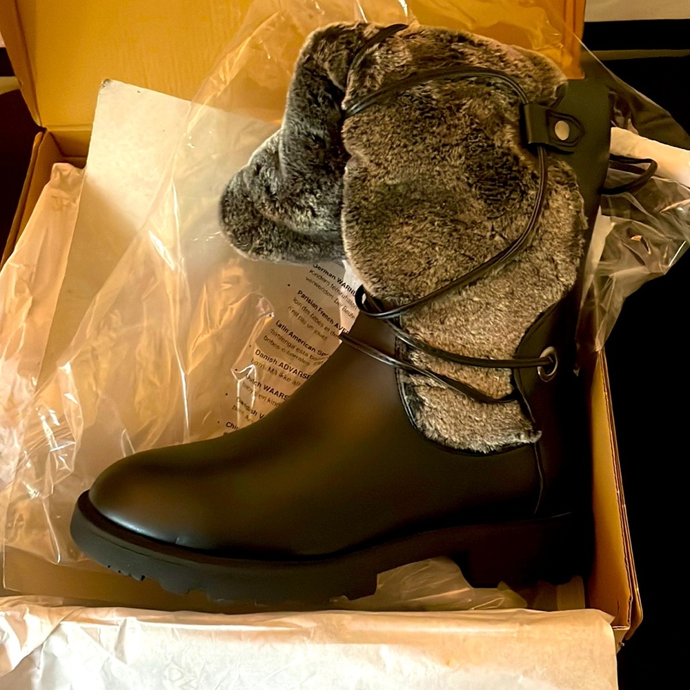 Flat boots, demi faux fur, black caviar, 8.5